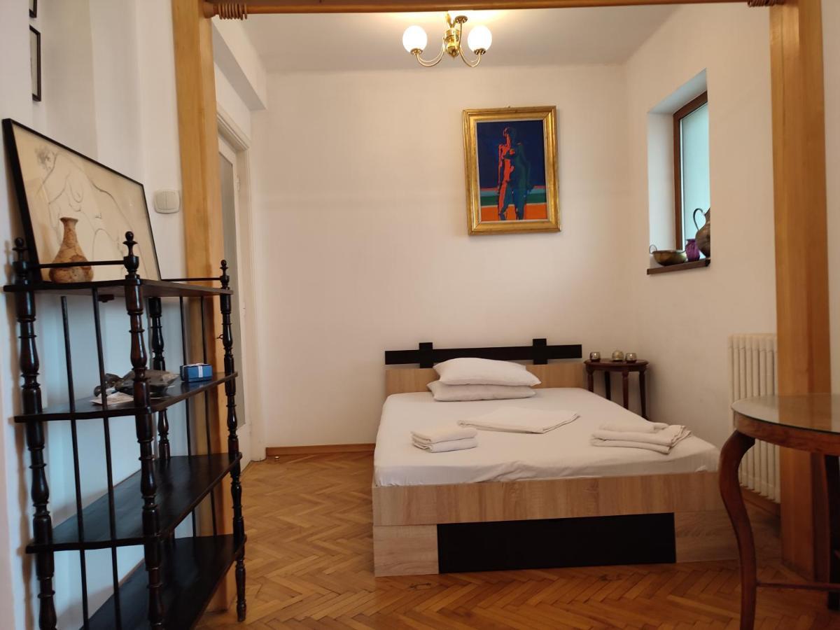 Accommodation Ateneu Palace Бухарест Екстер'єр фото